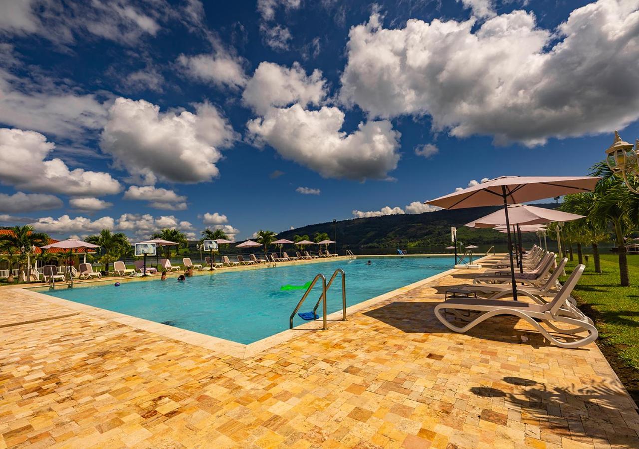 Bella Terra Laguna Azul Resort & Spa Sauce Ngoại thất bức ảnh